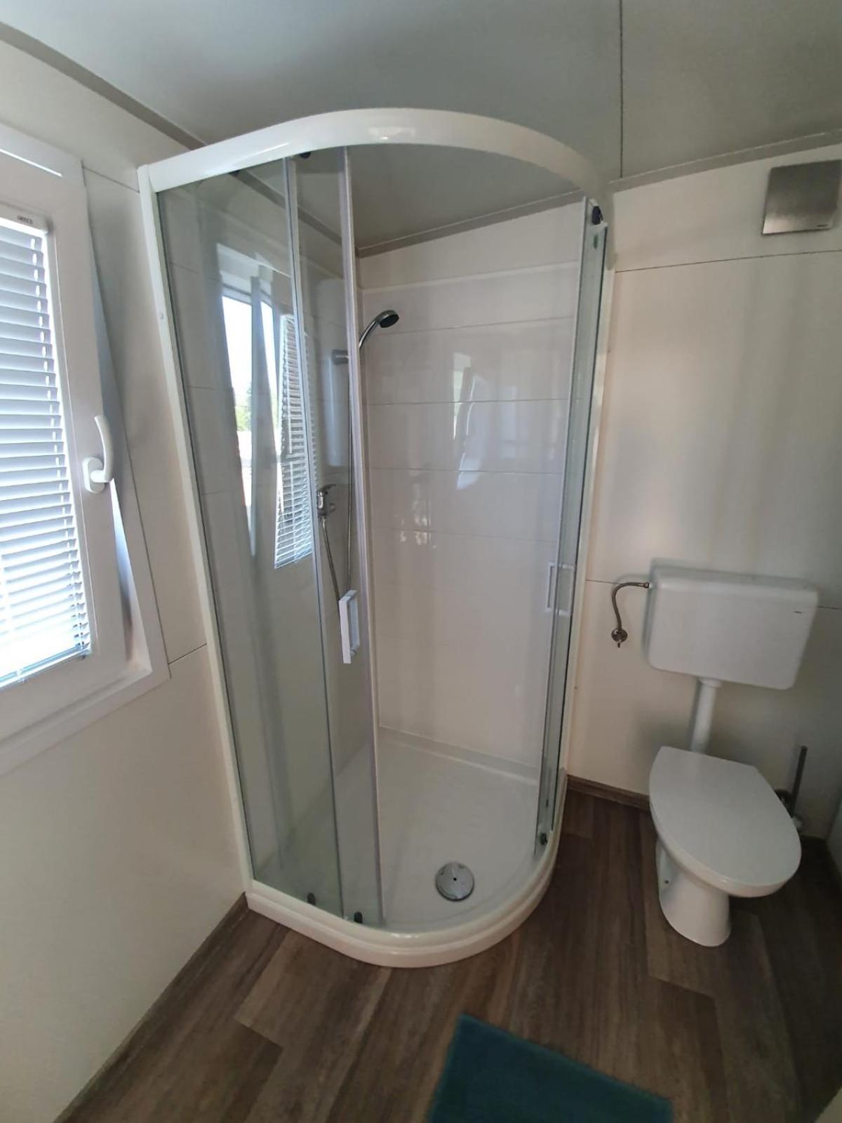 Mobile Home M&M Drage Δωμάτιο φωτογραφία