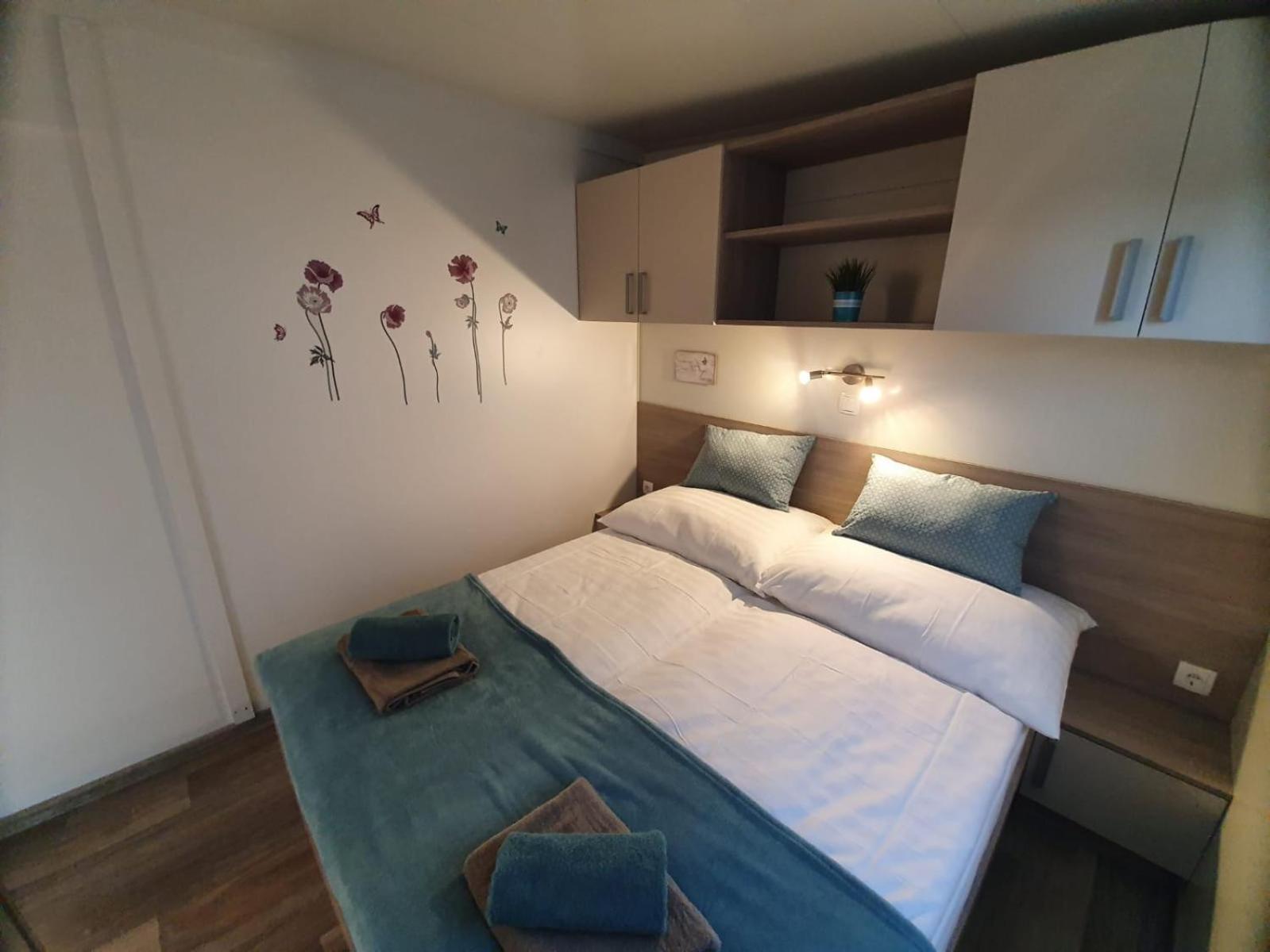 Mobile Home M&M Drage Δωμάτιο φωτογραφία
