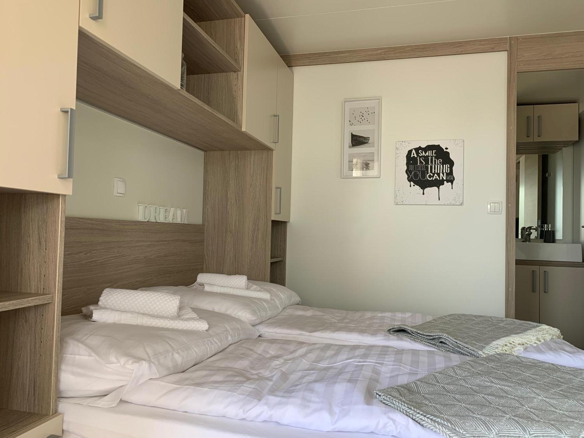 Mobile Home M&M Drage Δωμάτιο φωτογραφία